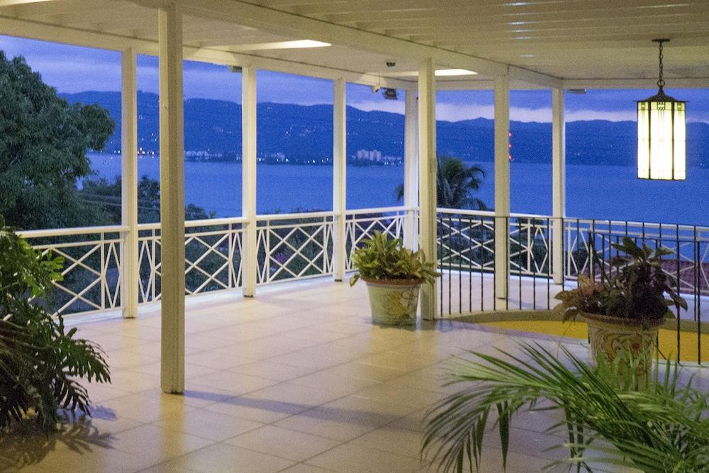 Polkerris Bed & Breakfast Montego Bay Exteriér fotografie